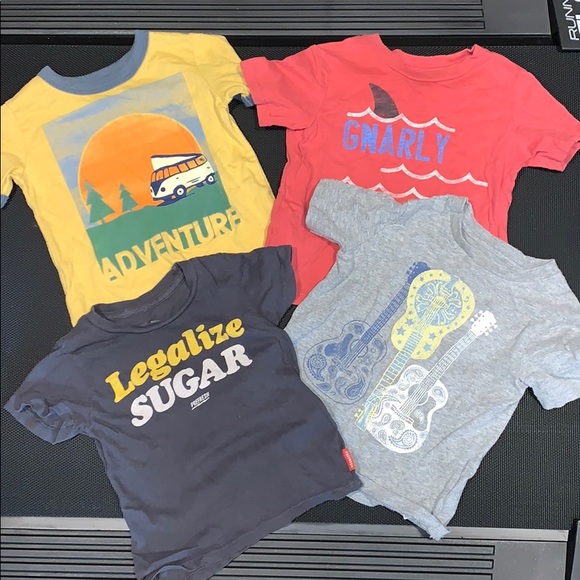 GAP Other - Assorted tshirts (12-18 months)